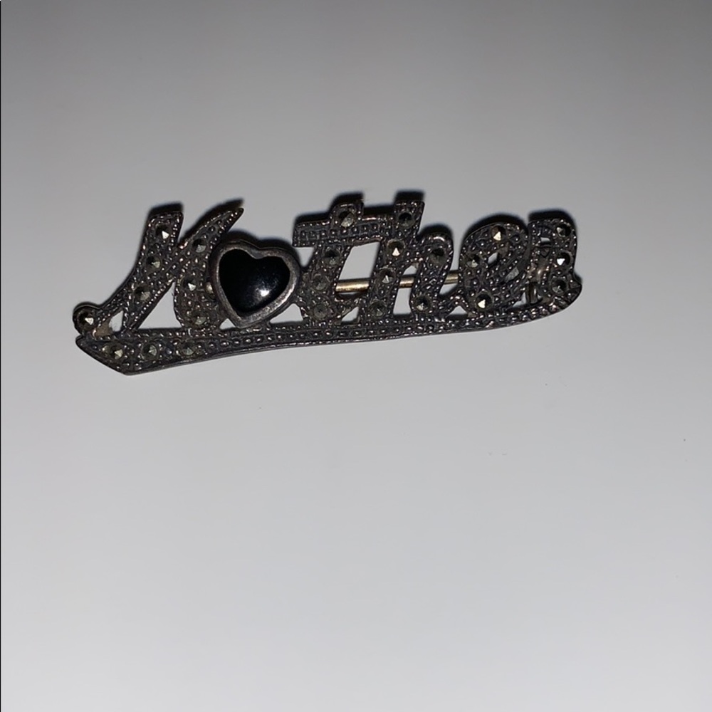 Mothers Day Sterling Silver Pin w onyx heart